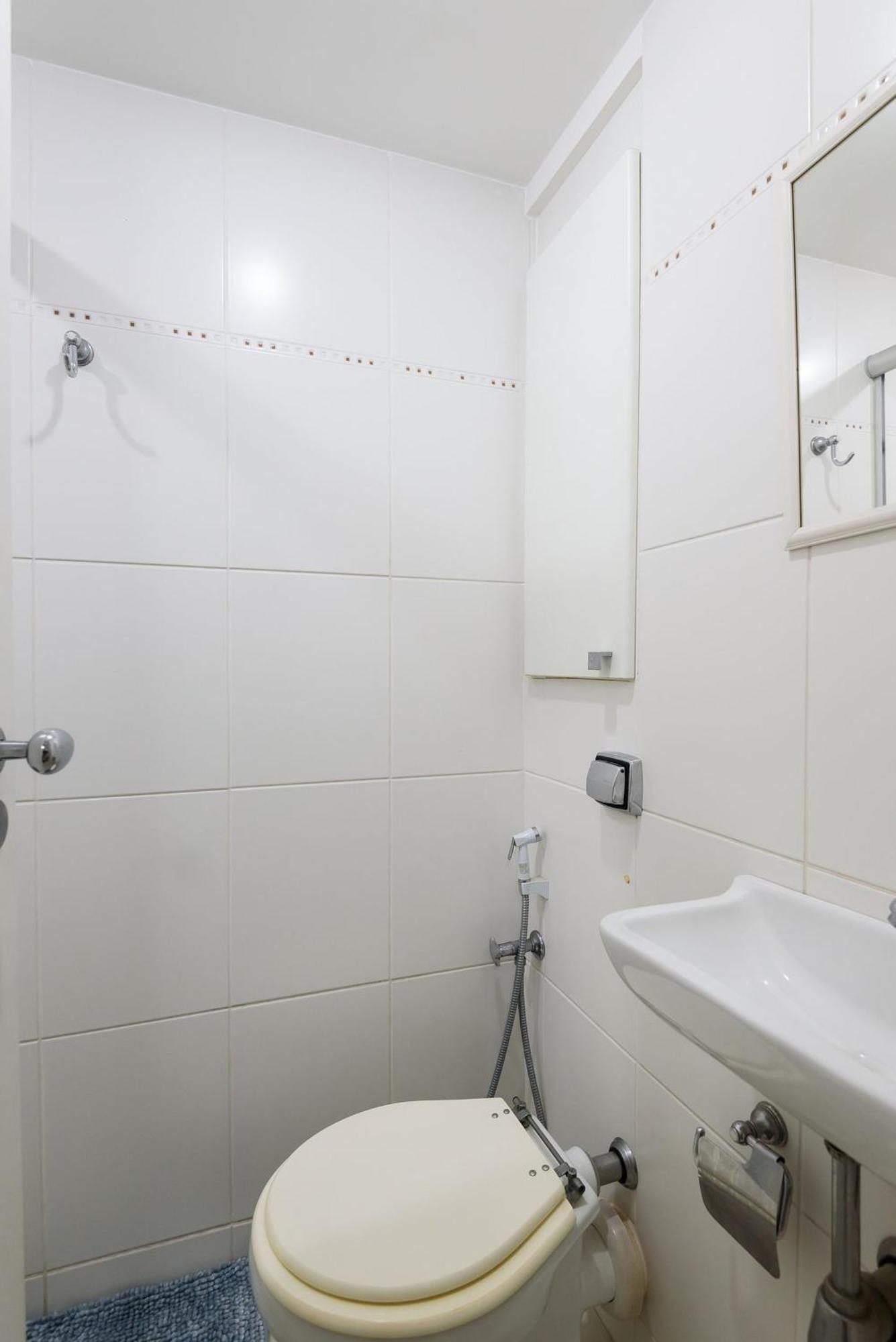 Charme Carioca Com 3 Quartos Em Ipanema|gc 126/503 *