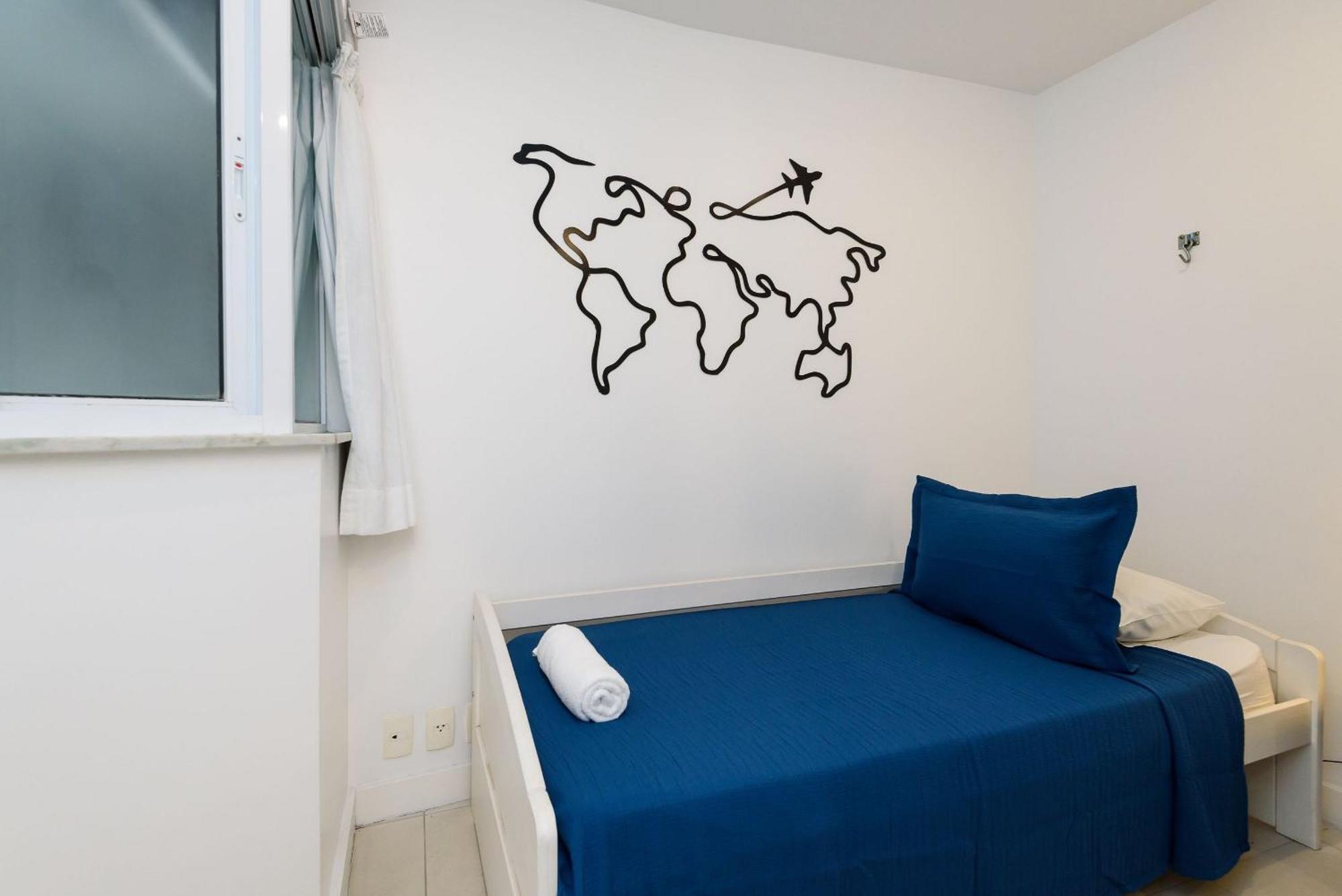 Charme Carioca Com 3 Quartos Em Ipanema|gc 126/503