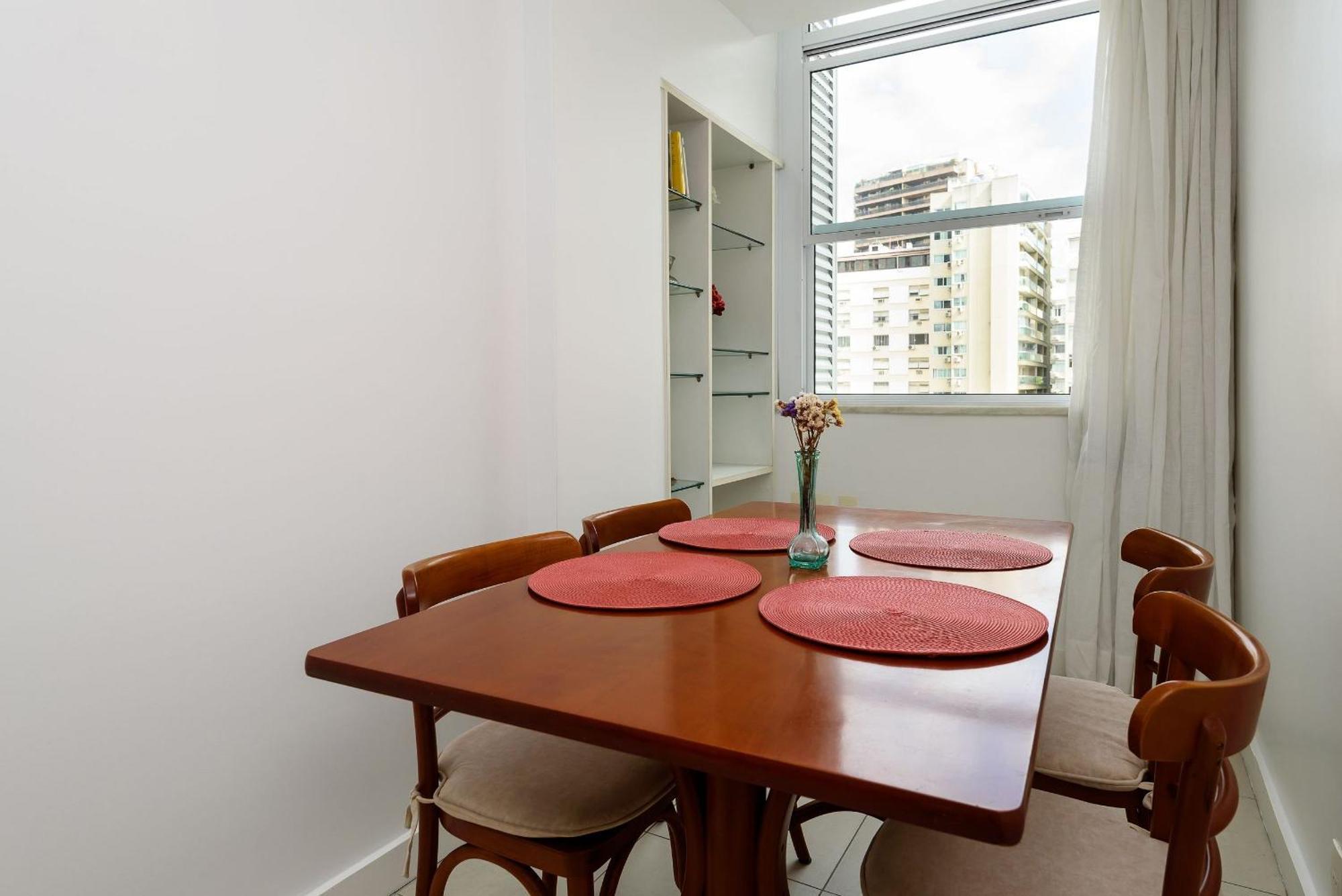 Apartamento Charme Carioca Com 3 Quartos Em Ipanema|gc 126/503 Rio de Janeiro