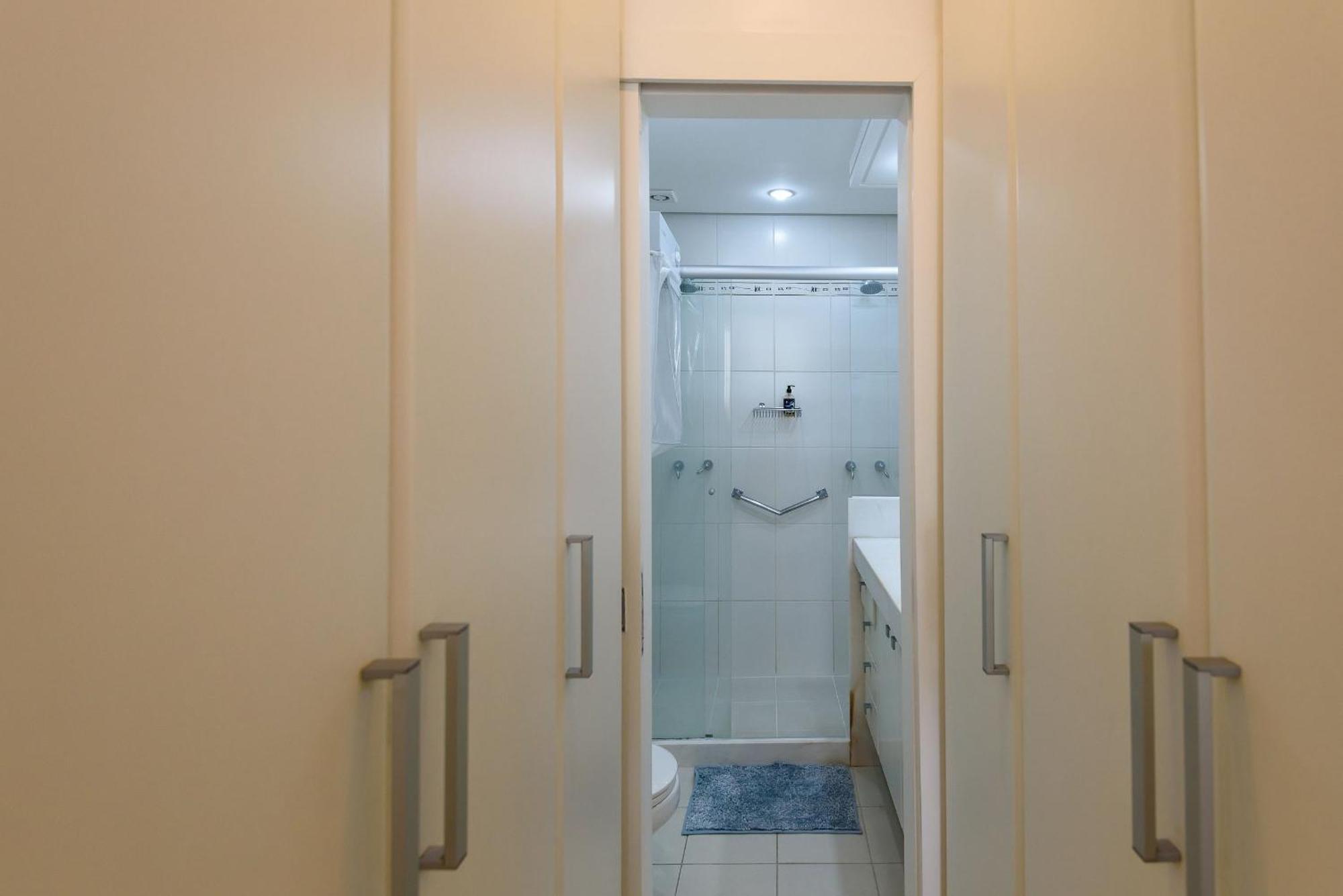 Charme Carioca Com 3 Quartos Em Ipanema|gc 126/503