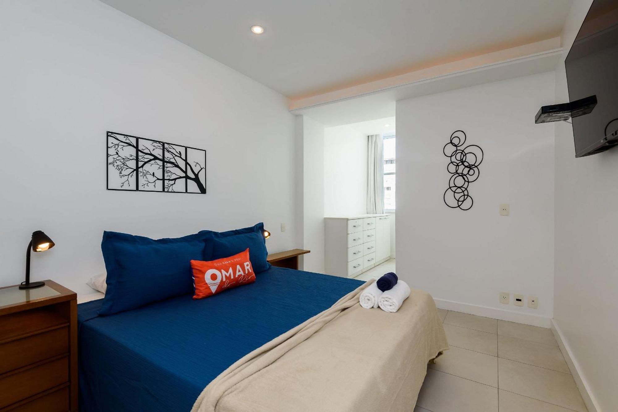 Apartamento Charme Carioca Com 3 Quartos Em Ipanema|gc 126/503 Rio de Janeiro