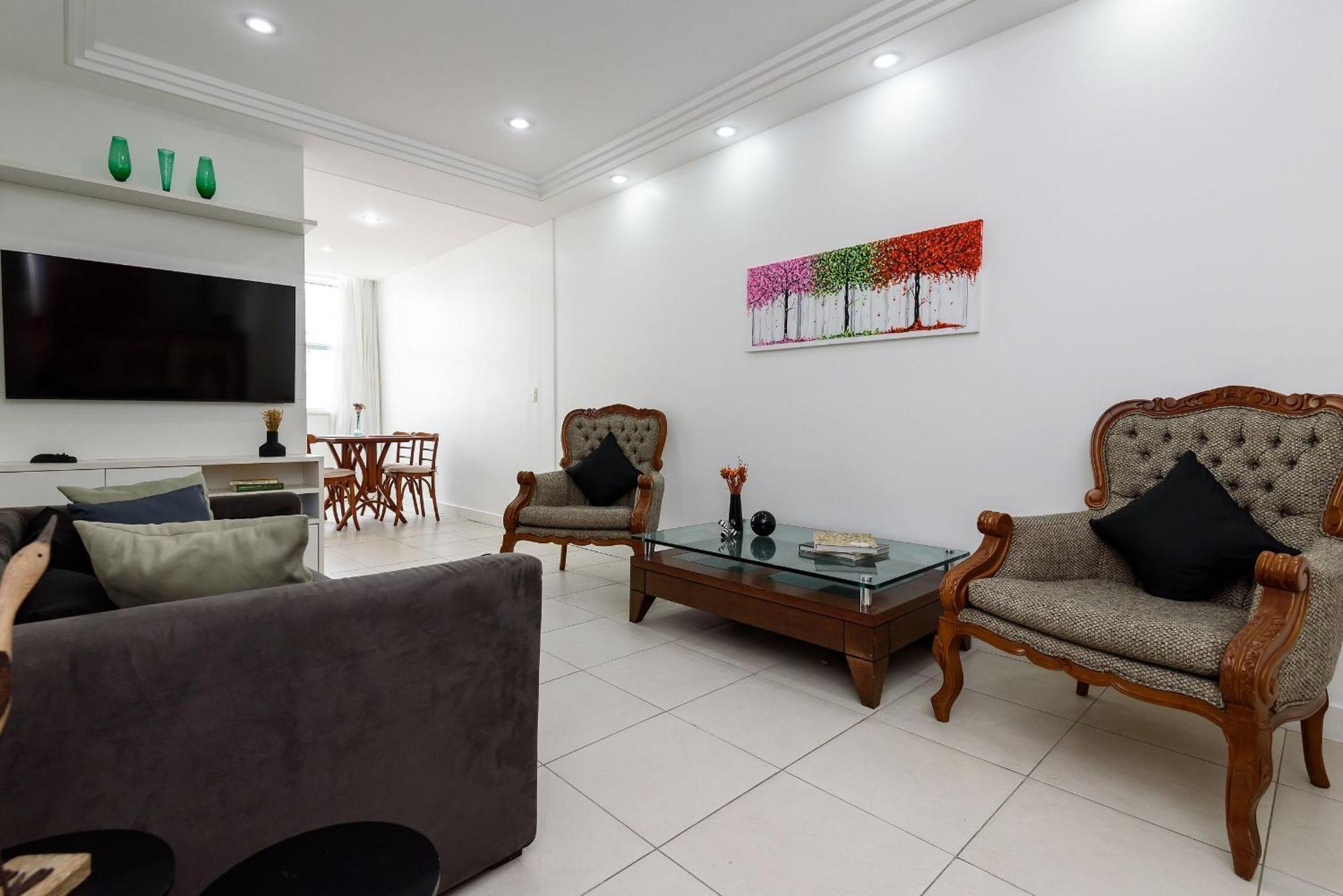 Charme Carioca Com 3 Quartos Em Ipanema|gc 126/503 Apartamento