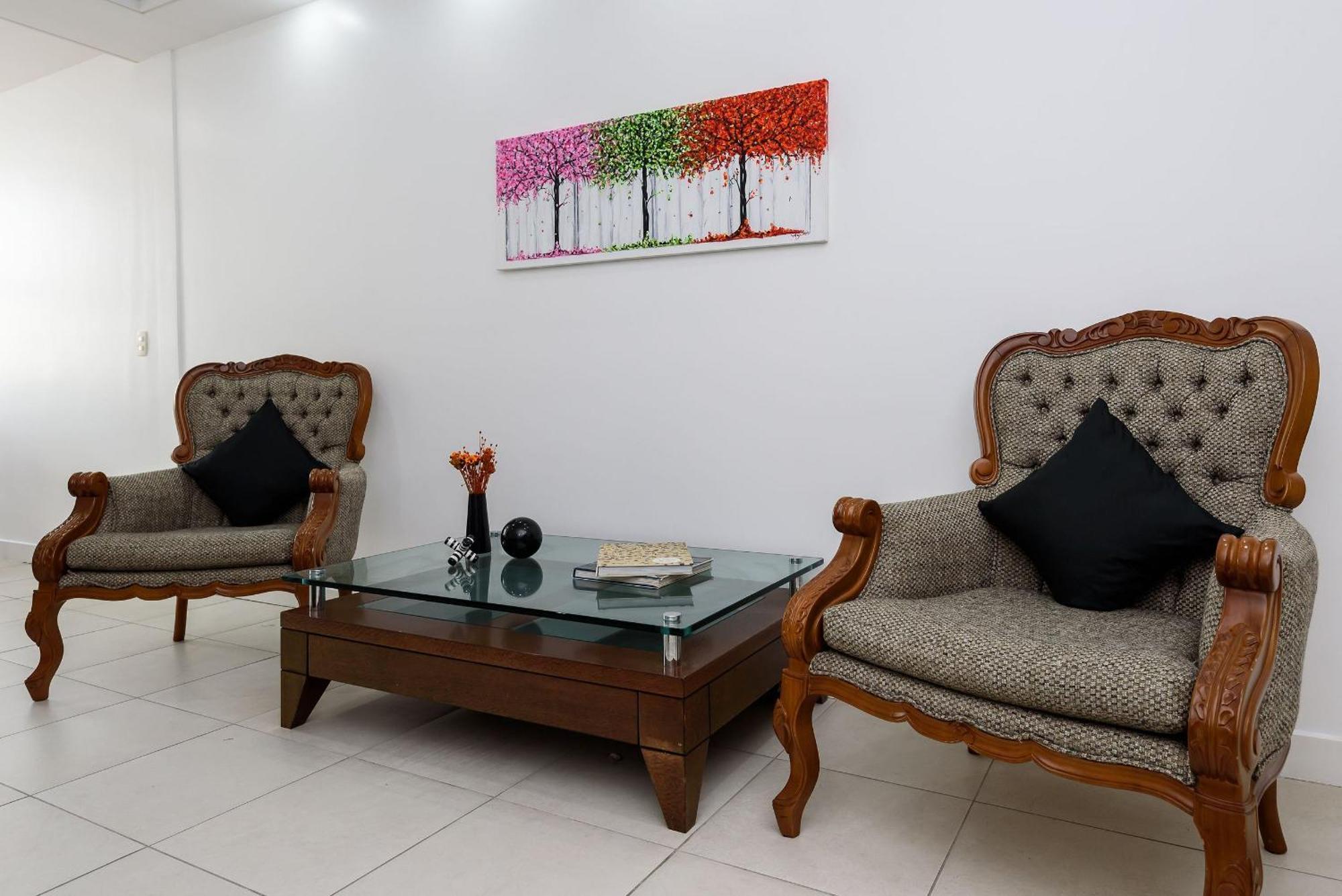 Apartamento Charme Carioca Com 3 Quartos Em Ipanema|gc 126/503